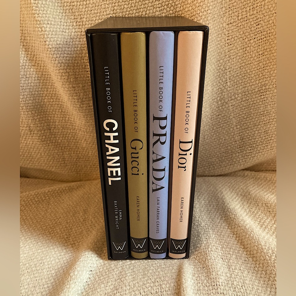 Little Guides to Style